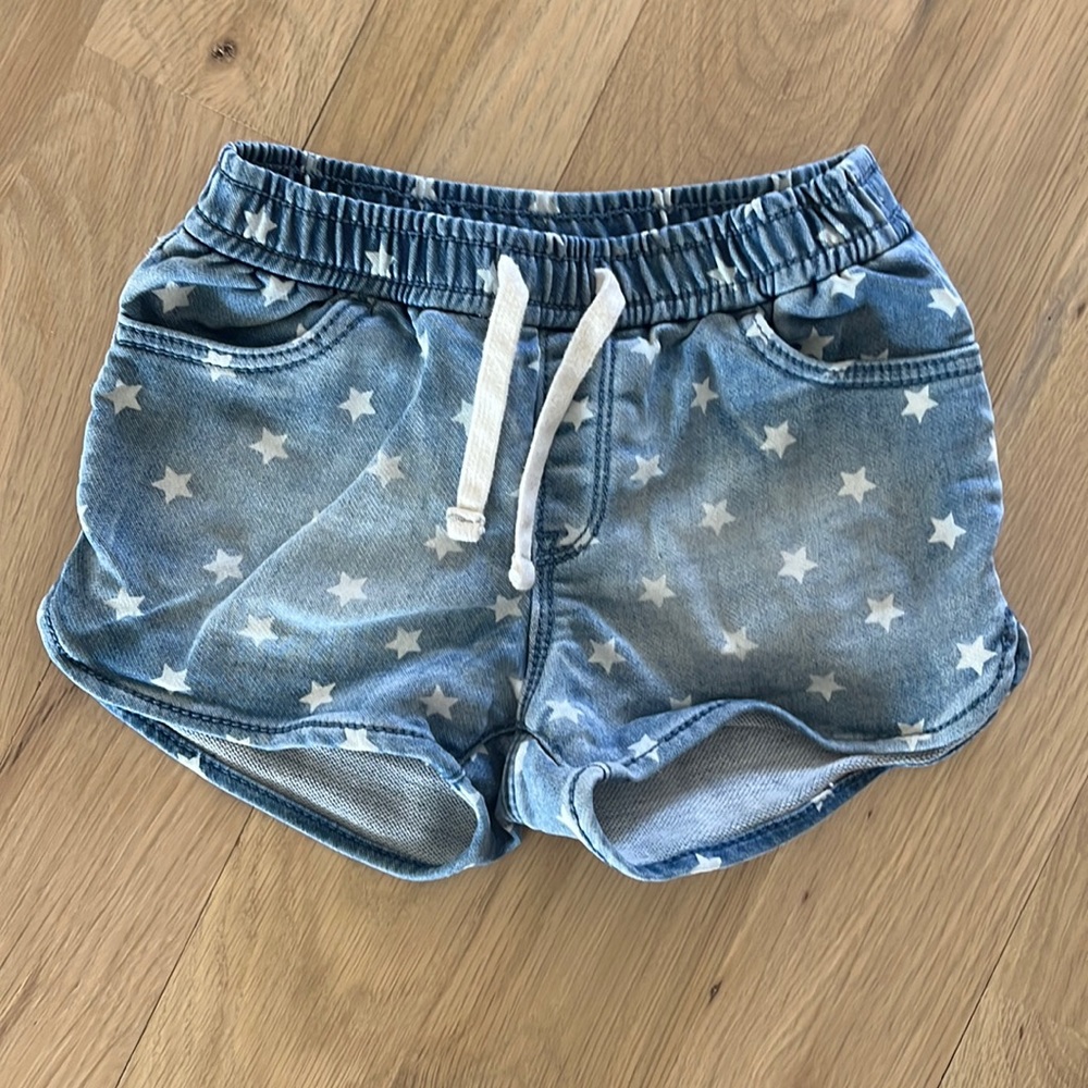 Girls Jean Shorts - GAP kids - Size 5T